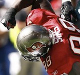 Illustration for article titled The Bottom 100: The Worst Players In NFL History (Part 1)